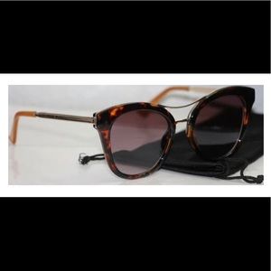 Guess Designer Sunglasses Brown